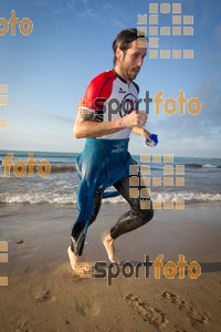 Esportfoto Fotos de Tri Series - Vilanova i la Geltrú 1444606845_0123.jpg Foto: RawSport