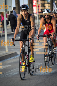 Esportfoto Fotos de Tri Series - Vilanova i la Geltrú 1444651817_0577.jpg Foto: RawSport