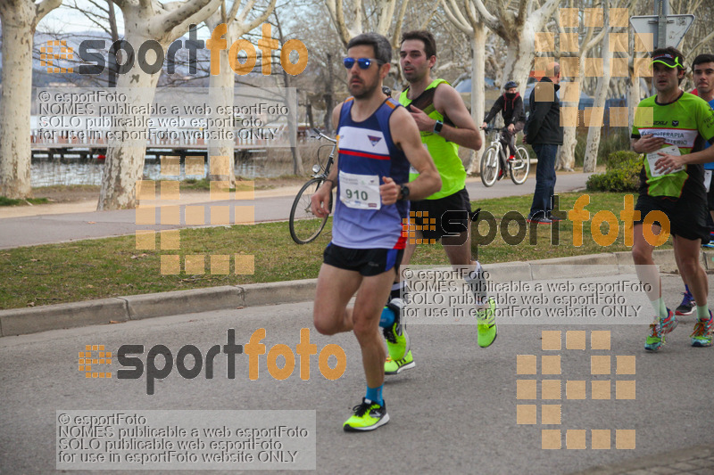 Esport Foto - Esportfoto .CAT - Fotos de 24a Mitja Marató del Pla de l'Estany - Dorsal [910] -   1520169010_00028.jpg