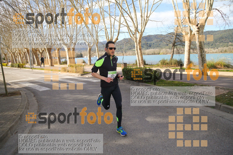 Esport Foto - Esportfoto .CAT - Fotos de 24a Mitja Marató del Pla de l'Estany - Dorsal [123] -   1520173876_00009.jpg
