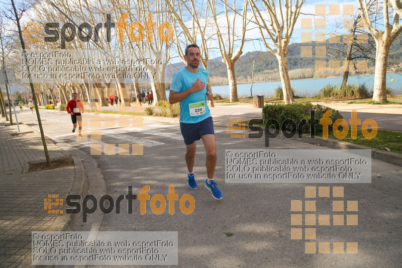 Esport Foto - Esportfoto .CAT - Fotos de 24a Mitja Marató del Pla de l'Estany - Dorsal [220] -   1520175057_00049.jpg
