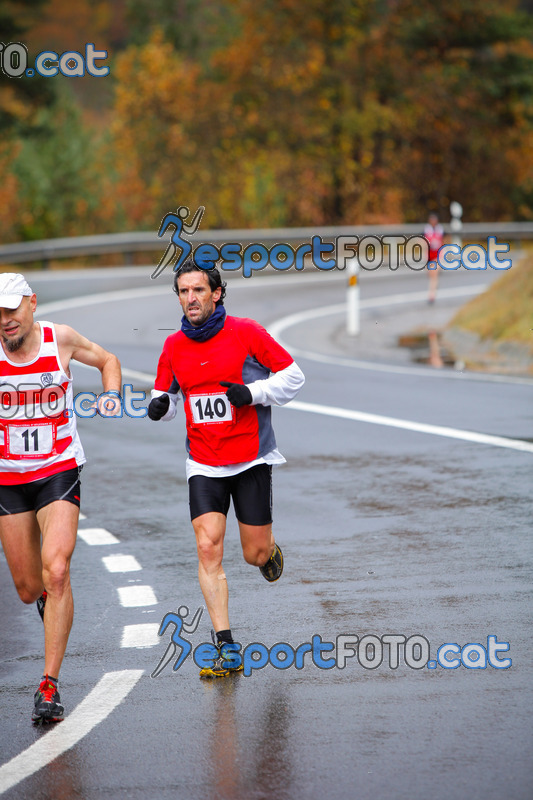 Esport Foto - Esportfoto .CAT - Fotos de XXXV Campionat Internacional d'Atletisme de Fons del Ripollès  (Mitja Marató) - Dorsal [140] -   1384708586_01846.jpg