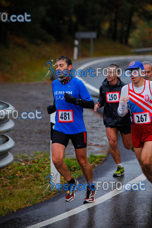 Esport Foto - Esportfoto .CAT - Fotos de XXXV Campionat Internacional d'Atletisme de Fons del Ripollès  (Mitja Marató) - Dorsal [481] -   1384708668_01958.jpg