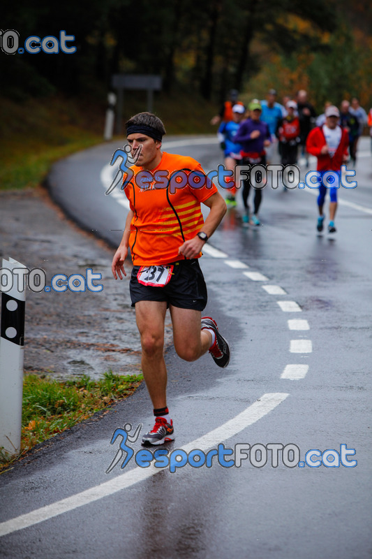 Esport Foto - Esportfoto .CAT - Fotos de XXXV Campionat Internacional d'Atletisme de Fons del Ripollès  (Mitja Marató) - Dorsal [37] -   1384708793_02115.jpg