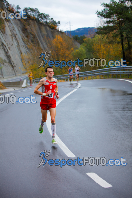 Esport Foto - Esportfoto .CAT - Fotos de XXXV Campionat Internacional d'Atletisme de Fons del Ripollès  (Mitja Marató) - Dorsal [425] -   1384708913_02352.jpg