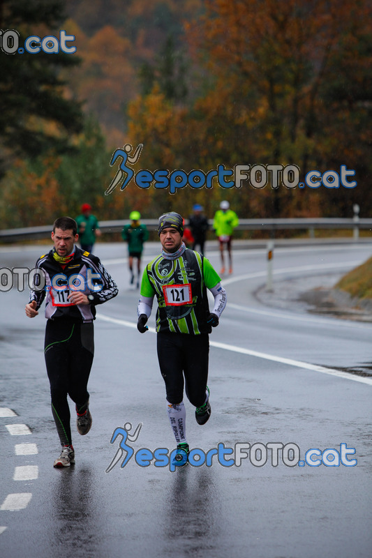 Esport Foto - Esportfoto .CAT - Fotos de XXXV Campionat Internacional d'Atletisme de Fons del Ripollès  (Mitja Marató) - Dorsal [121] -   1384709441_02249.jpg