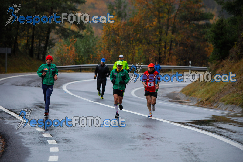 Esport Foto - Esportfoto .CAT - Fotos de XXXV Campionat Internacional d'Atletisme de Fons del Ripollès  (Mitja Marató) - Dorsal [0] -   1384709445_02252.jpg