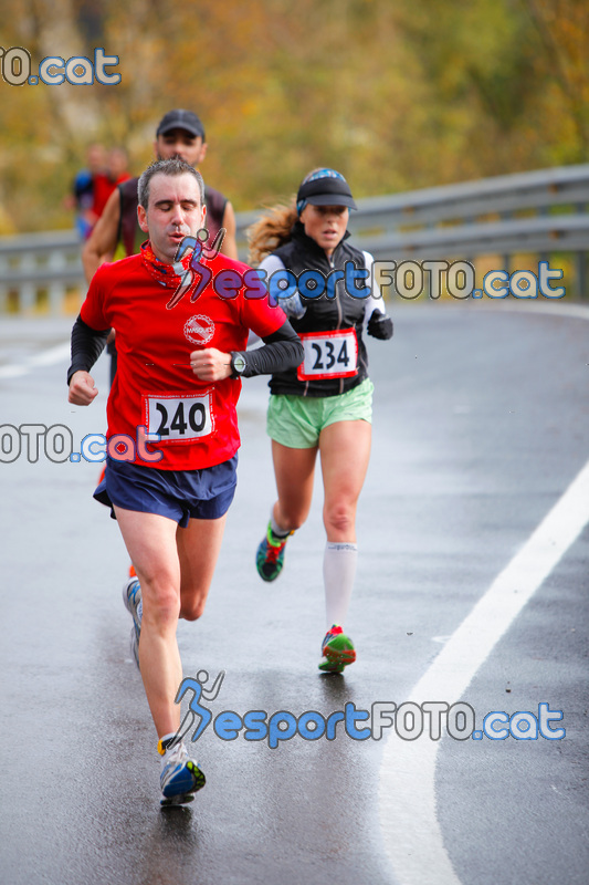 Esport Foto - Esportfoto .CAT - Fotos de XXXV Campionat Internacional d'Atletisme de Fons del Ripollès  (Mitja Marató) - Dorsal [240] -   1384709454_02413.jpg