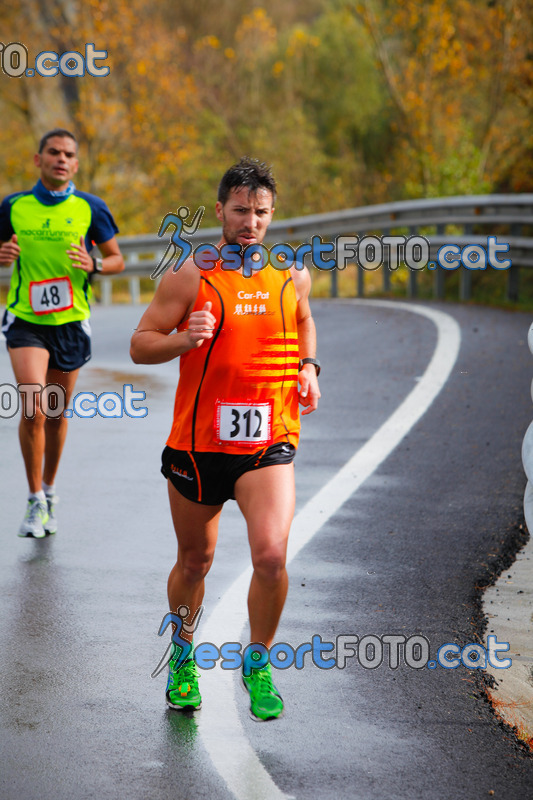 Esport Foto - Esportfoto .CAT - Fotos de XXXV Campionat Internacional d'Atletisme de Fons del Ripollès  (Mitja Marató) - Dorsal [312] -   1384710370_02433.jpg