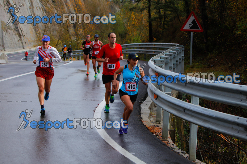 Esport Foto - Esportfoto .CAT - Fotos de XXXV Campionat Internacional d'Atletisme de Fons del Ripollès  (Mitja Marató) - Dorsal [410] -   1384710378_02437.jpg