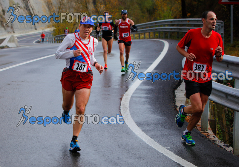 Esport Foto - Esportfoto .CAT - Fotos de XXXV Campionat Internacional d'Atletisme de Fons del Ripollès  (Mitja Marató) - Dorsal [382] -   1384711318_02439.jpg