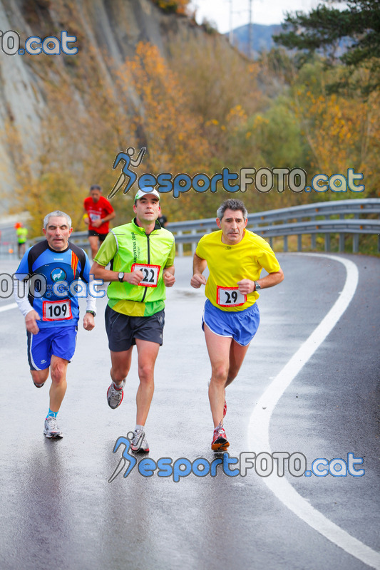 Esport Foto - Esportfoto .CAT - Fotos de XXXV Campionat Internacional d'Atletisme de Fons del Ripollès  (Mitja Marató) - Dorsal [122] -   1384714921_02516.jpg