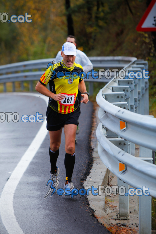Esport Foto - Esportfoto .CAT - Fotos de XXXV Campionat Internacional d'Atletisme de Fons del Ripollès  (Mitja Marató) - Dorsal [261] -   1384716615_02566.jpg