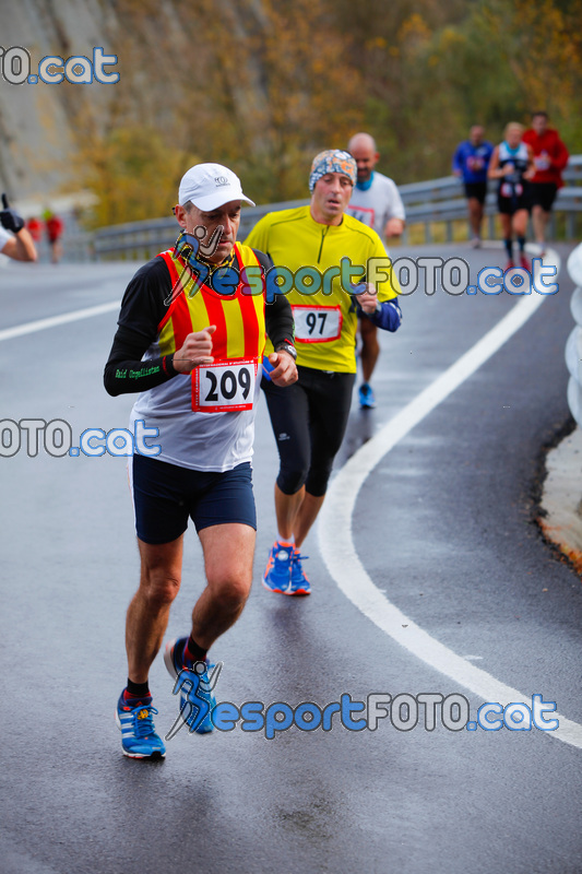 Esport Foto - Esportfoto .CAT - Fotos de XXXV Campionat Internacional d'Atletisme de Fons del Ripollès  (Mitja Marató) - Dorsal [209] -   1384717501_02598.jpg