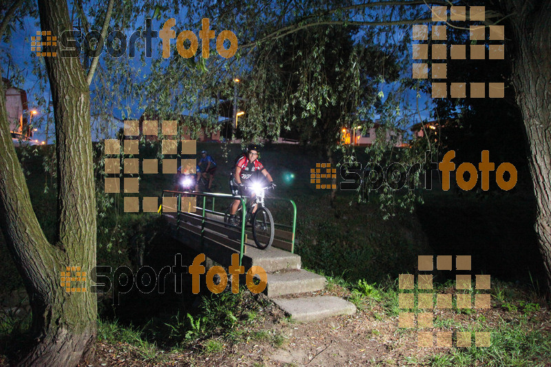 Esport Foto - Esportfoto .CAT - Fotos de Nocturna Tona Bikes	 - Dorsal [2] -   1407063619_859.jpg