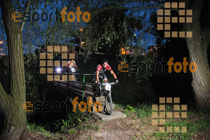 Esport Foto - Esportfoto .CAT - Fotos de Nocturna Tona Bikes	 - Dorsal [2] -   1407063626_862.jpg