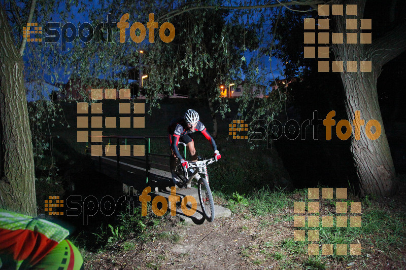 Esport Foto - Esportfoto .CAT - Fotos de Nocturna Tona Bikes	 - Dorsal [19] -   1407063658_876.jpg