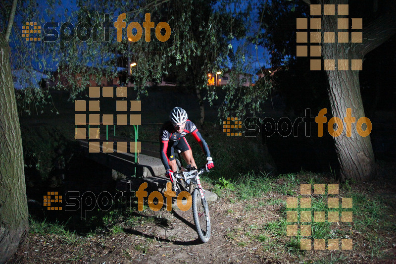 Esport Foto - Esportfoto .CAT - Fotos de Nocturna Tona Bikes	 - Dorsal [19] -   1407063660_877.jpg