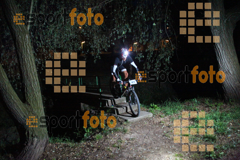 Esport Foto - Esportfoto .CAT - Fotos de Nocturna Tona Bikes	 - Dorsal [23] -   1407067208_1025.jpg