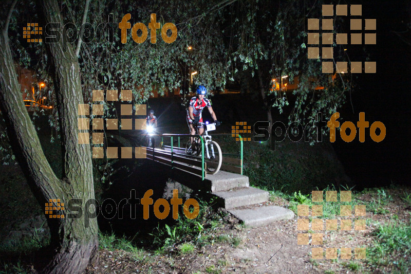Esport Foto - Esportfoto .CAT - Fotos de Nocturna Tona Bikes	 - Dorsal [8] -   1407068108_1031.jpg
