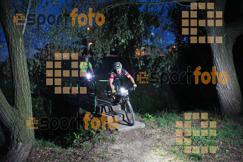 Esport Foto - Esportfoto .CAT - Fotos de Nocturna Tona Bikes	 - Dorsal [70] -   1407068140_884.jpg
