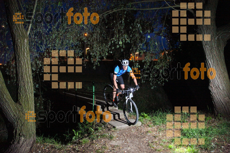Esport Foto - Esportfoto .CAT - Fotos de Nocturna Tona Bikes	 - Dorsal [26] -   1407069915_941.jpg