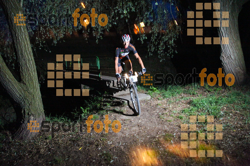 Esport Foto - Esportfoto .CAT - Fotos de Nocturna Tona Bikes	 - Dorsal [51] -   1407069952_957.jpg