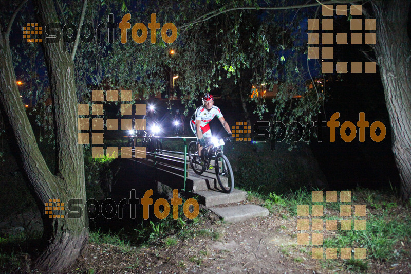 Esport Foto - Esportfoto .CAT - Fotos de Nocturna Tona Bikes	 - Dorsal [9] -   1407070863_988.jpg