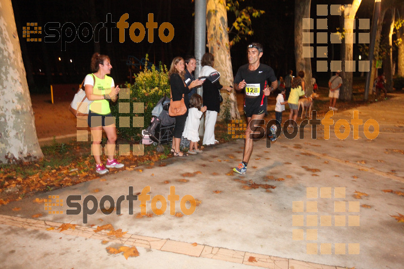 Esport Foto - Esportfoto .CAT - Fotos de La Cocollona night run Girona 2014 - 5 / 10 km - Dorsal [128] -   1409480160_18984.jpg