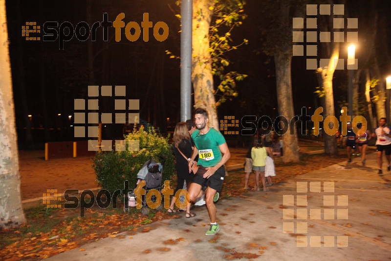 Esport Foto - Esportfoto .CAT - Fotos de La Cocollona night run Girona 2014 - 5 / 10 km - Dorsal [180] -   1409482801_19051.jpg