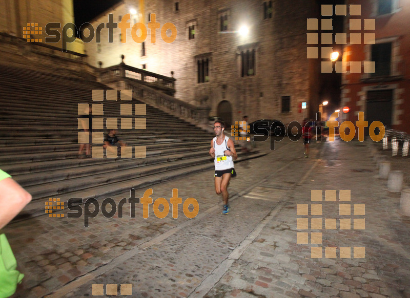 Esport Foto - Esportfoto .CAT - Fotos de La Cocollona night run Girona 2014 - 5 / 10 km - Dorsal [5] -   1409487339_17963.jpg