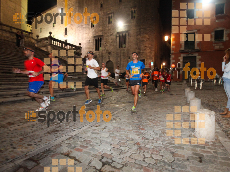 Esport Foto - Esportfoto .CAT - Fotos de La Cocollona night run Girona 2014 - 5 / 10 km - Dorsal [110] -   1409492445_18211.jpg
