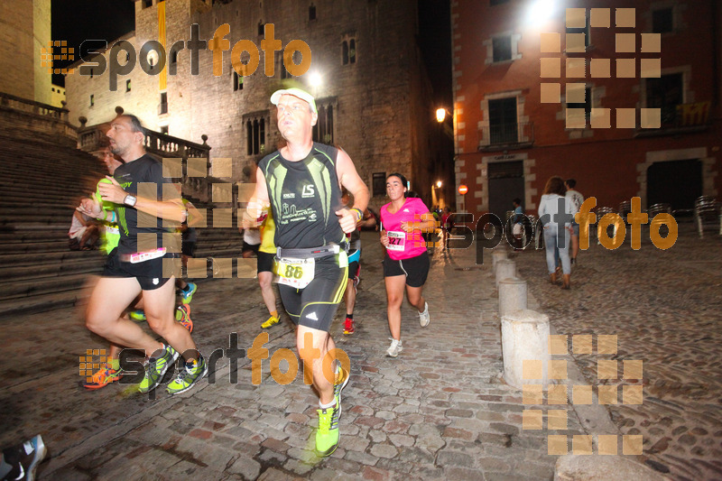 Esport Foto - Esportfoto .CAT - Fotos de La Cocollona night run Girona 2014 - 5 / 10 km - Dorsal [327] -   1409495457_18348.jpg