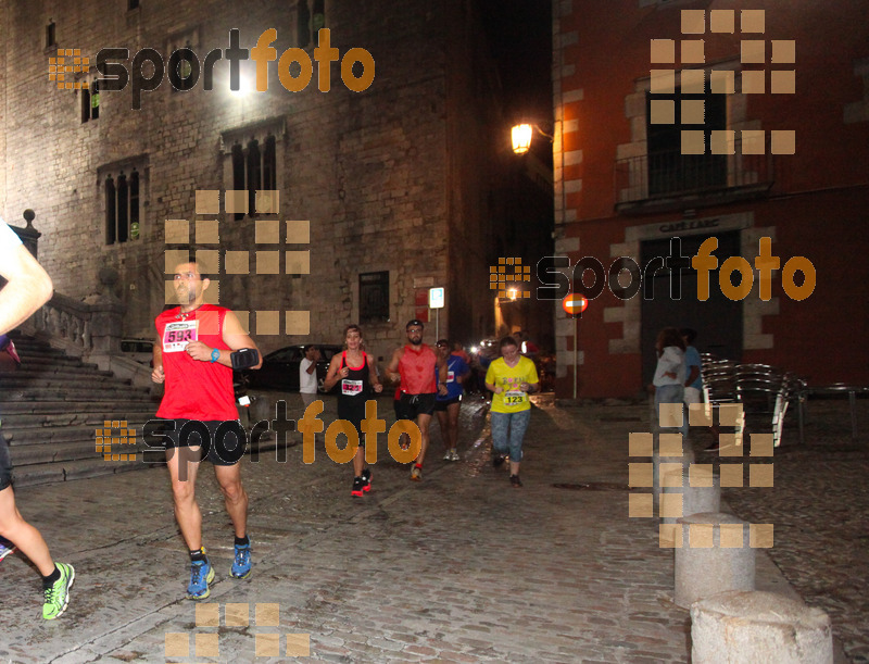 Esport Foto - Esportfoto .CAT - Fotos de La Cocollona night run Girona 2014 - 5 / 10 km - Dorsal [593] -   1409496010_18370.jpg