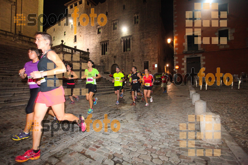 Esport Foto - Esportfoto .CAT - Fotos de La Cocollona night run Girona 2014 - 5 / 10 km - Dorsal [253] -   1409498173_18514.jpg