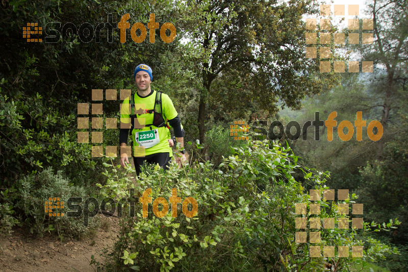 Esport Foto - Esportfoto .CAT - Fotos de Helly Hansen Ultratrail Collserola 2014 - Dorsal [2250] -   1416724024_1107.jpg