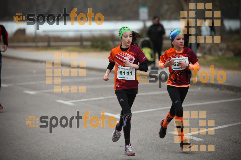 Esport Foto - Esportfoto .CAT - Fotos de 21a Mitja Marató del Pla de l'Estany - Dorsal [6111] -   1425219370_43.jpg